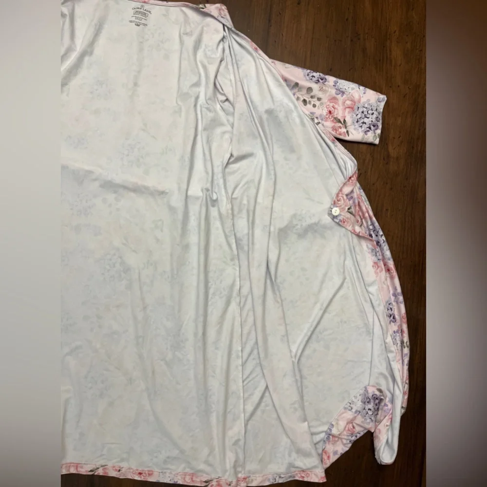 Caden Lane Henlee’s Hydrangea Print Maternity Hospital Robe One Size Floral Chic - Picture 7 of 14